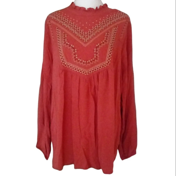 Torrid Women's Washable Crinkle Gauze Relaxed Embroidered Blouse Size 1 1X - Picture 5 of 12